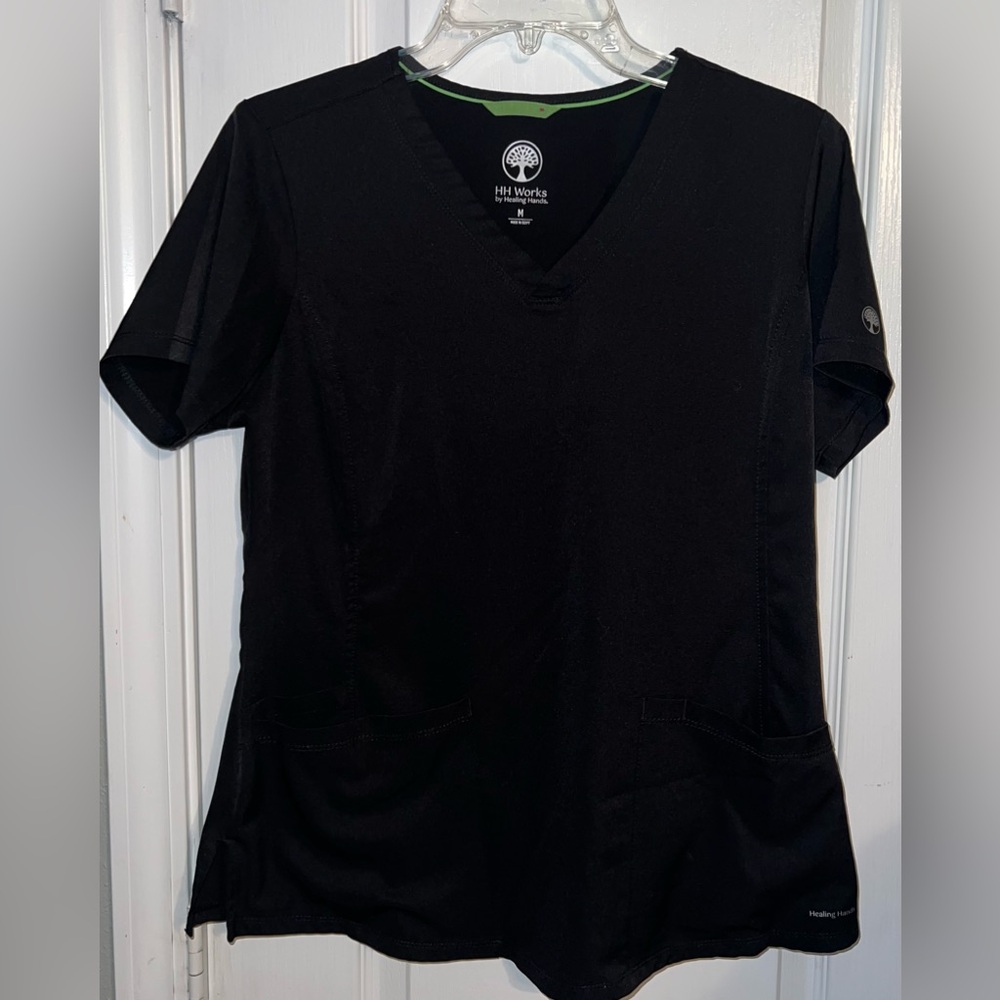 HH Works Black Scrub Top Size M